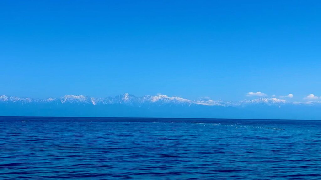 氷見の海